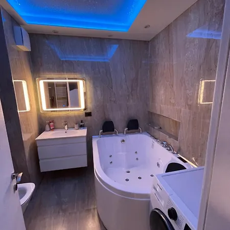 Twilight Luxury Apartment Tirana